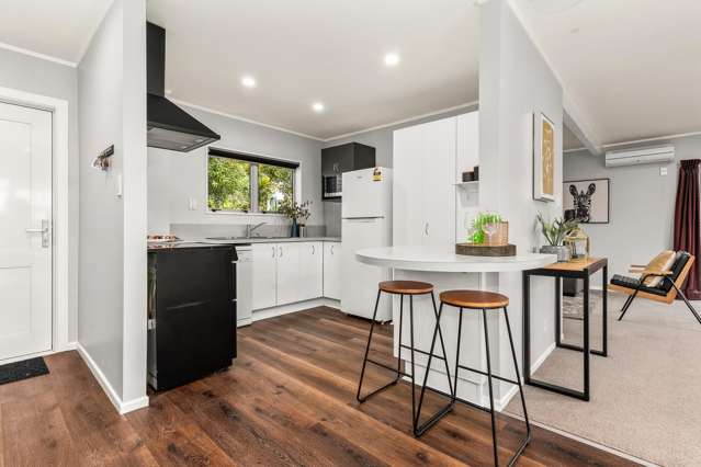 8 Hicks Close Whitby_1