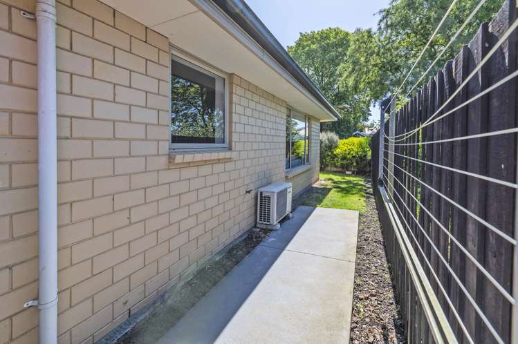 54 Thackeray Place Waltham_17