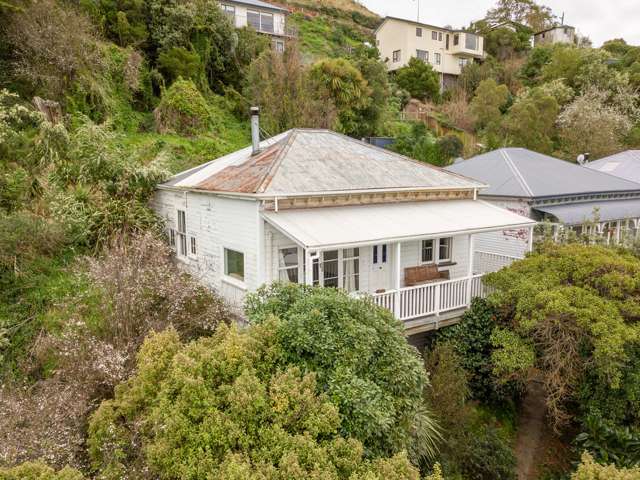 44 Brittan Terrace Lyttelton_1