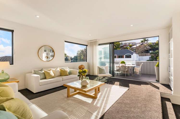 7 Whitcombe Road Bucklands Beach_4