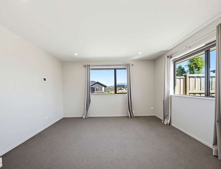 75 Hilton Drive Amberley_10