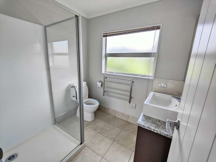 2 Soljans Place Flat Bush_14