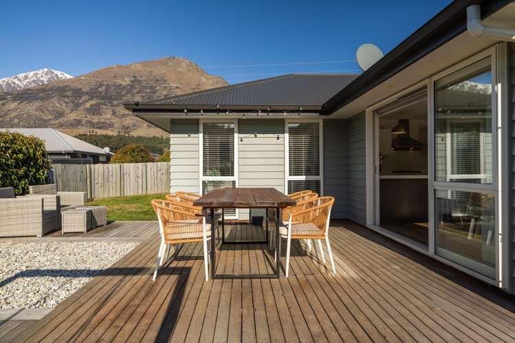 26 Woodstock Road Lower Shotover_21