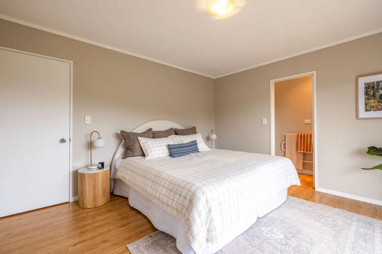 25a Pacific Parade Surfdale_9