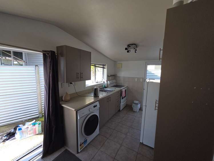 14A Cleveland Street Bader_6