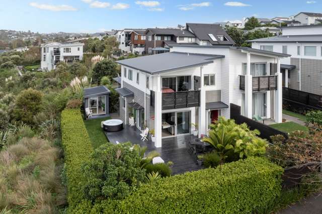 Secluded Coastal Living, Walk to the Beach