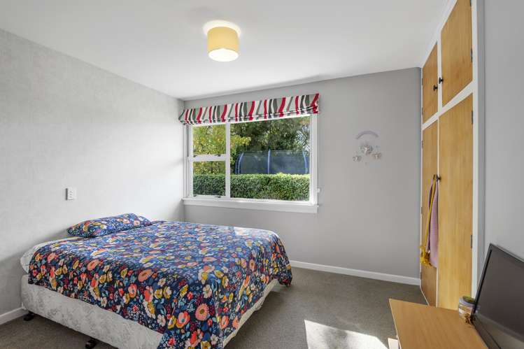 376 Racecourse Road Allenton_11