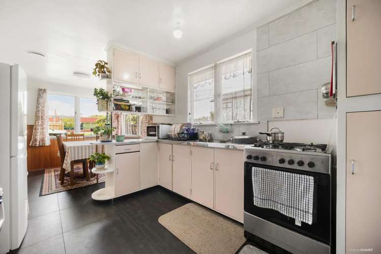 134 & 134a Browns Road_2