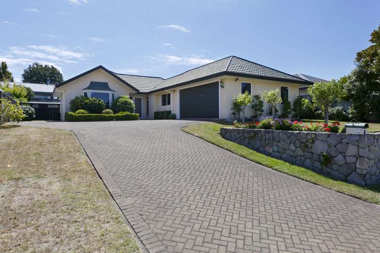 8 Balmoral Drive Hilltop_22