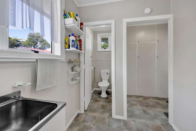 7 Caplen Street Hawera_26