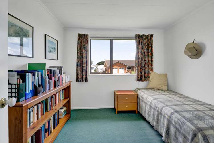 18 Pohutukawa Drive Opunake_13