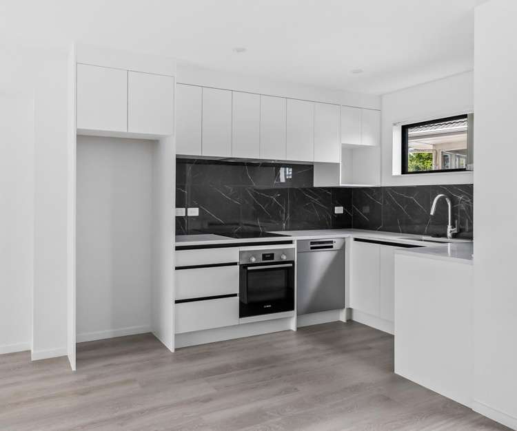 3/53 Drake Street Howick_7