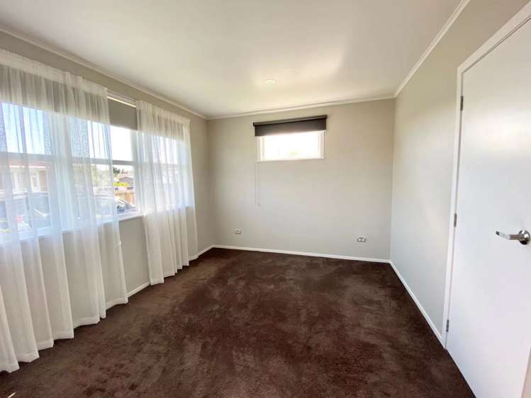 178 Clevedon Road Papakura_5
