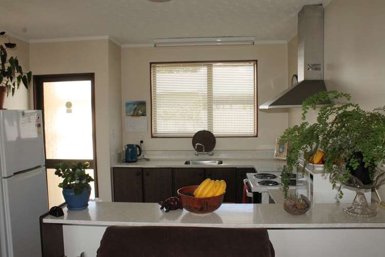 2/107 Queen Street Westport_2