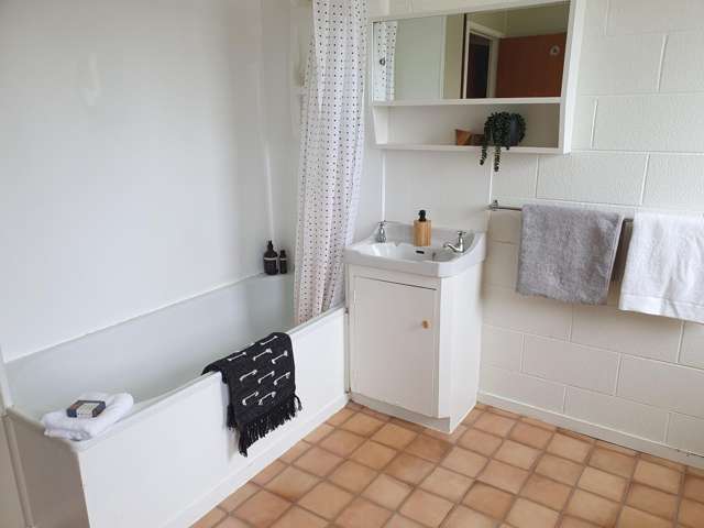5/15 Lloyd Ave Mount Albert_4