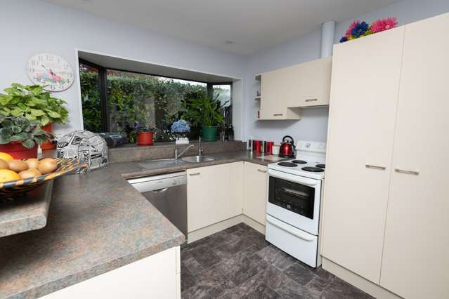 18b Oak Grove Ashburton_1