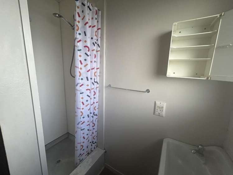 6/14 Coates Street Hamilton East_9