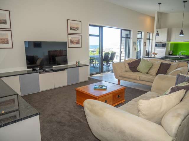 6 Sunrise Place Cable Bay_3