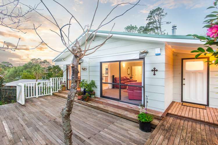 7 Claret Place Henderson_18