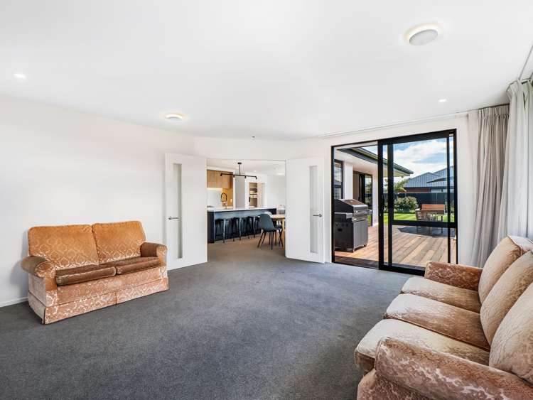 24 Whitehorn Drive Lincoln_17