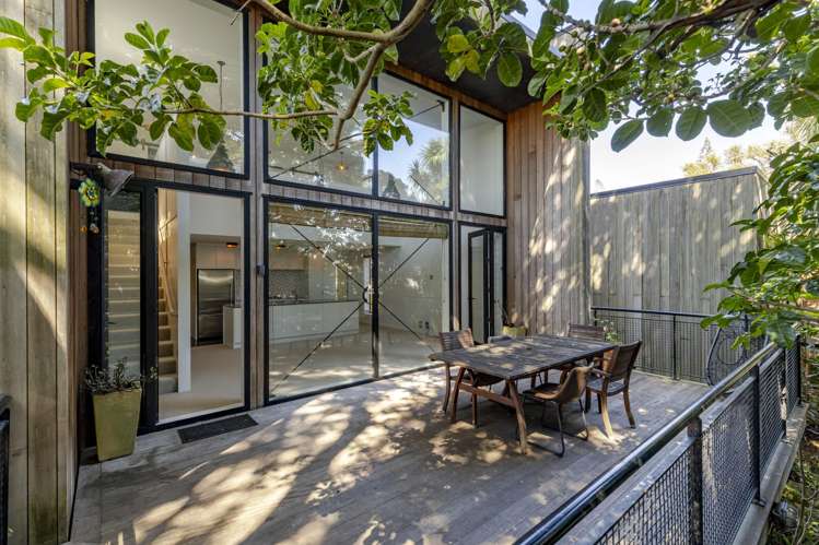 2/66 Powderham Street City Centre_24