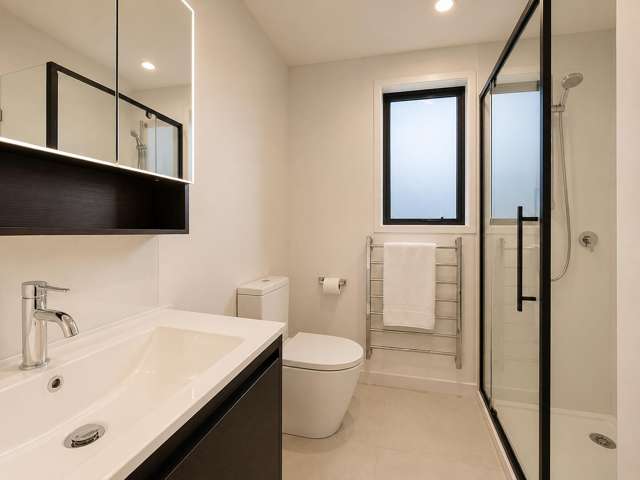 44 Kotuitui Street Manukau City_4