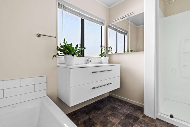 40 Allens Lane Clive_16