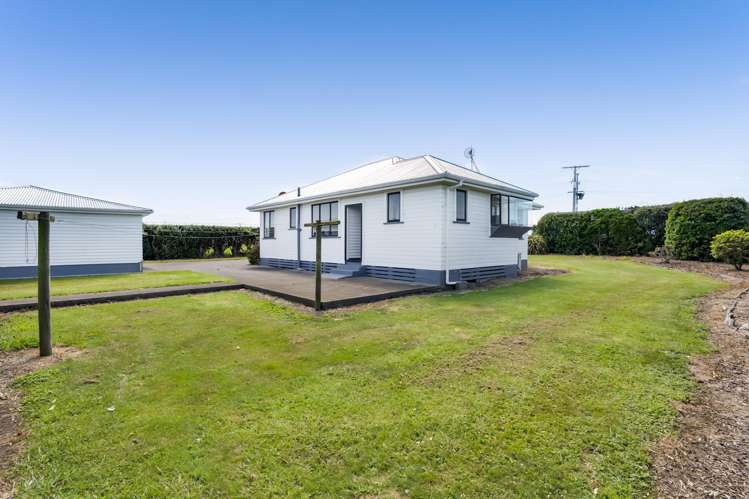 4923 South Road Opunake_19