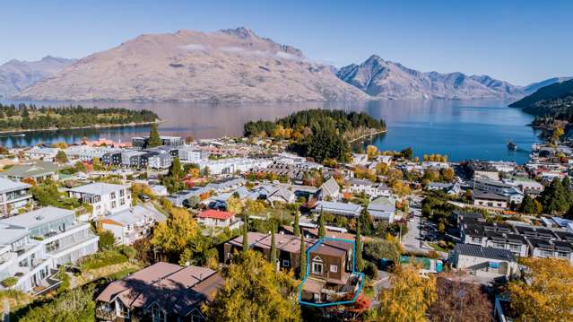 37-39 Hallenstein Street, Habeke Apartment J Queenstown_2