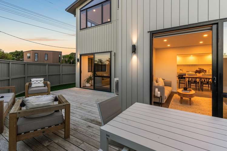 8 Renata Crescent Te Atatu Peninsula_41
