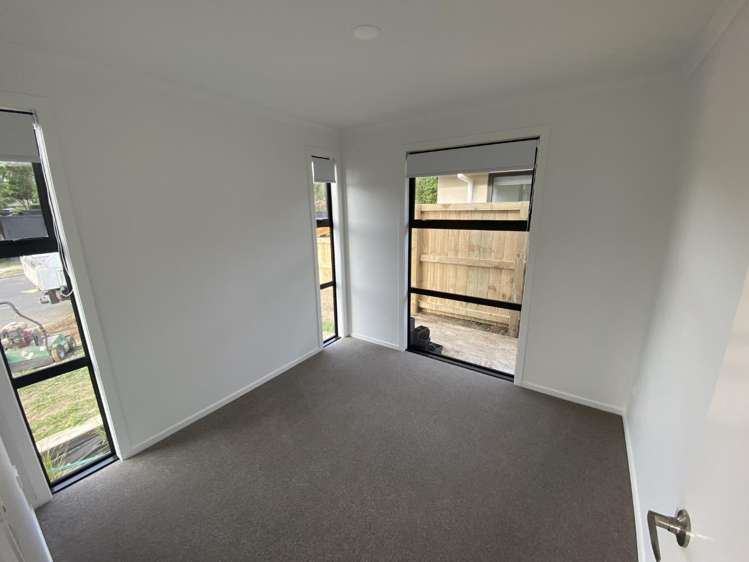3/6 Longwood Place Harrowfield_3