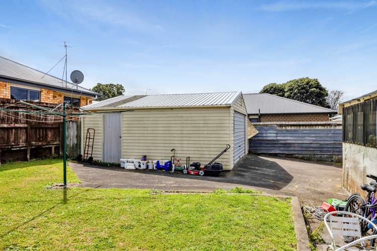 49 Collins Street Hawera_24