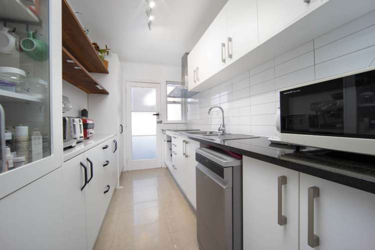 3/182 Carrington Road_1