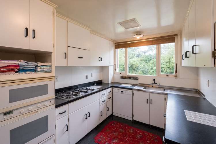 121a Brecon Road Stratford_6