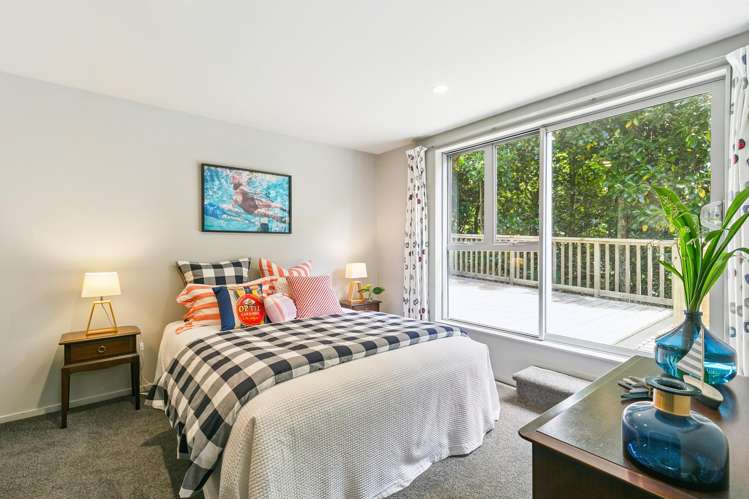 77A Nicholson Road Khandallah_23