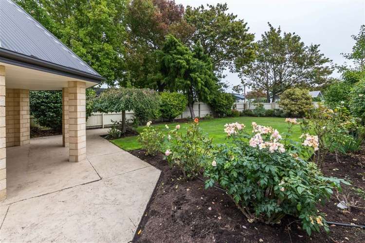 60 Hawthorne Street Strowan_1