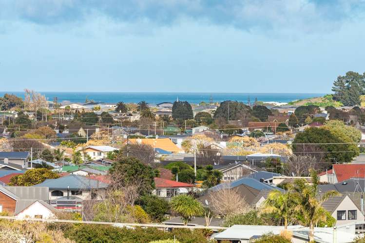 5 Charles Close Springvale_18