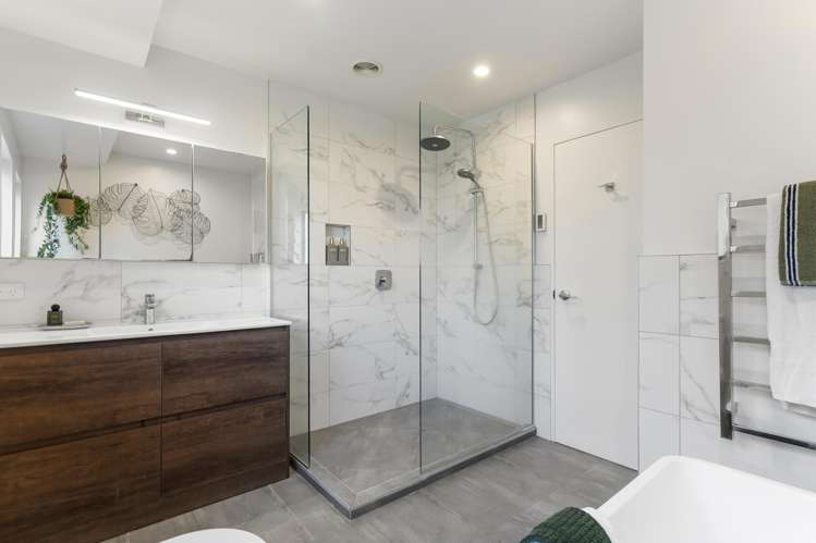 2/23 Hebron Road Waiake_11