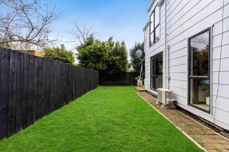 1/228a Beach Haven Road Beach Haven_15