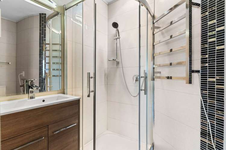 2/8 City View Terrace Birkenhead_14