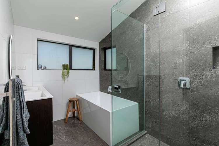 73 Penzance Road Mairangi Bay_28