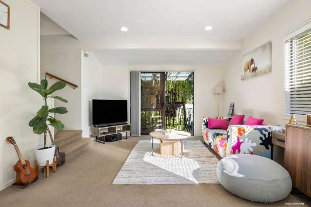 2/6 Angelo Avenue Howick_4