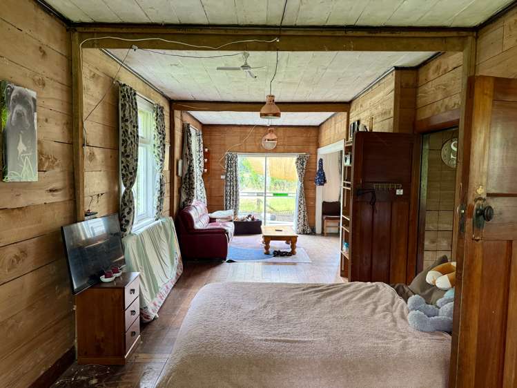 7 Kakapo Street Ohura_10