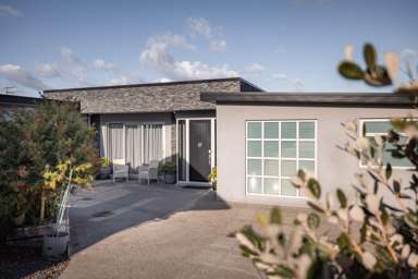 57 Omokoroa Road_3