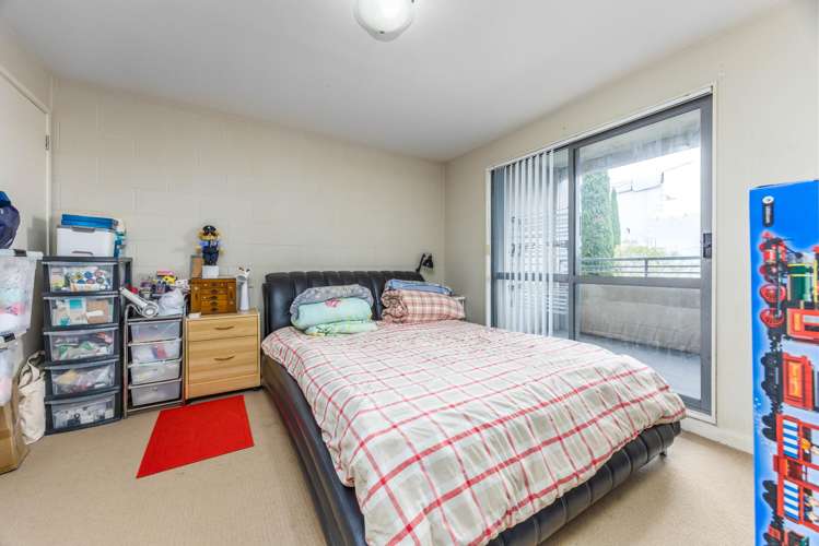 2G/12 Morning Star Place Mt Albert_7