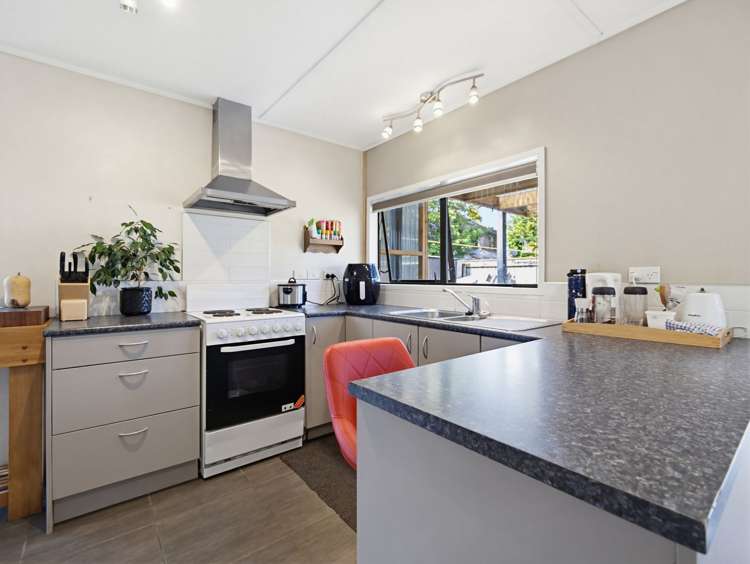 2/1 Glengarry Place Lake Taupo_14