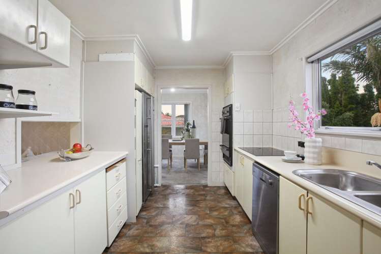 16 Sylvan Crescent_5