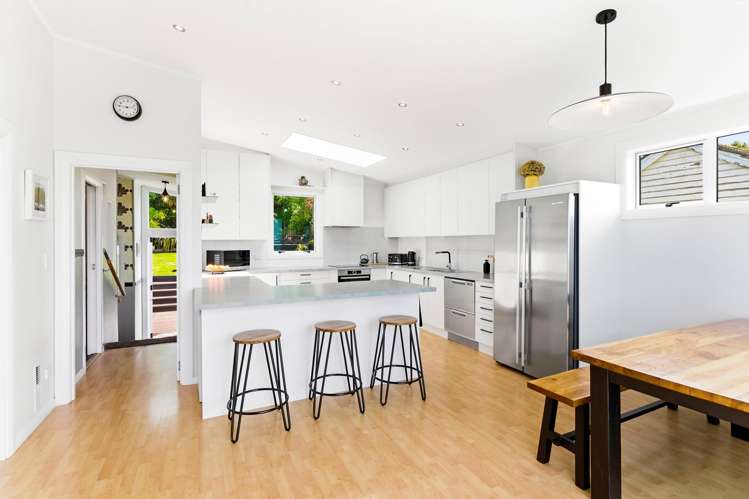 37 Earls Road St Clair_10