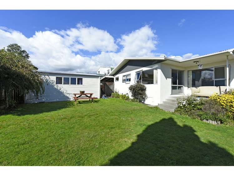 20 Leicester Street Stoke_18