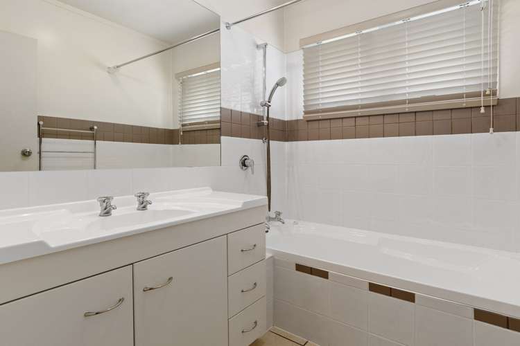 9a Strathmore Way Matua_14